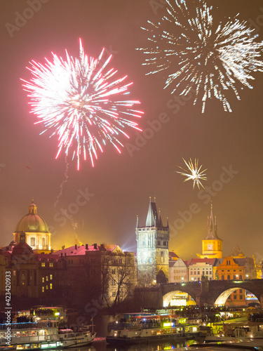 Photography Die Karlsbruecke in Prag zu Silvester
