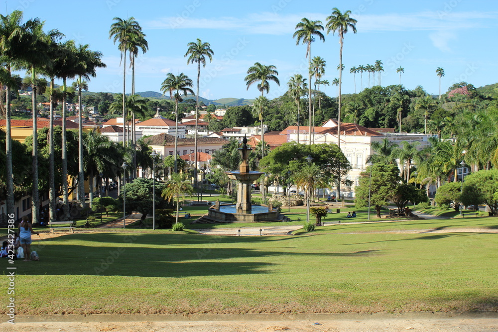 Fototapeta premium Praça da cidade de Vassouras, Brasil