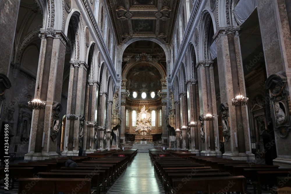 Napoli - Interno del Duomo