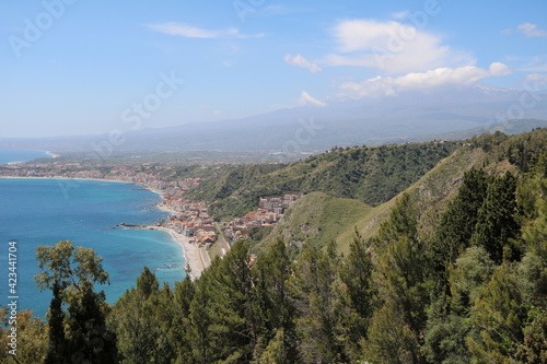 Fototapeta Naklejka Na Ścianę i Meble -  Landscape around Taormina on the Mediterranean Sea, Sicily Italy