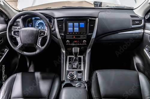 Interior of a modern car © Dmitry Dven