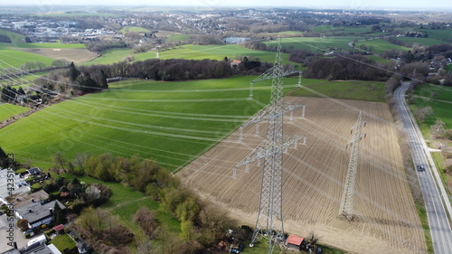 220 /380 kV Höchstspannungsfreileitung Eiberg - Opladen und 110 kV Heiligenhaus Nord - Prangenhaus Nord photo