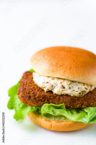 crispy crunchy fish fillet sandwich © fkruger