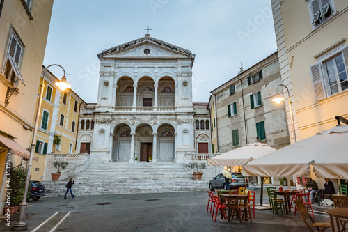 Cityscape. View of facade exterior of Saint Peter and Francis cathedral (Duomo) in Massa-Carrara, Tuscany, Italy © ILLYA