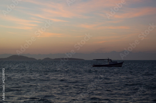 boat at sunset © Adriano Vinagre