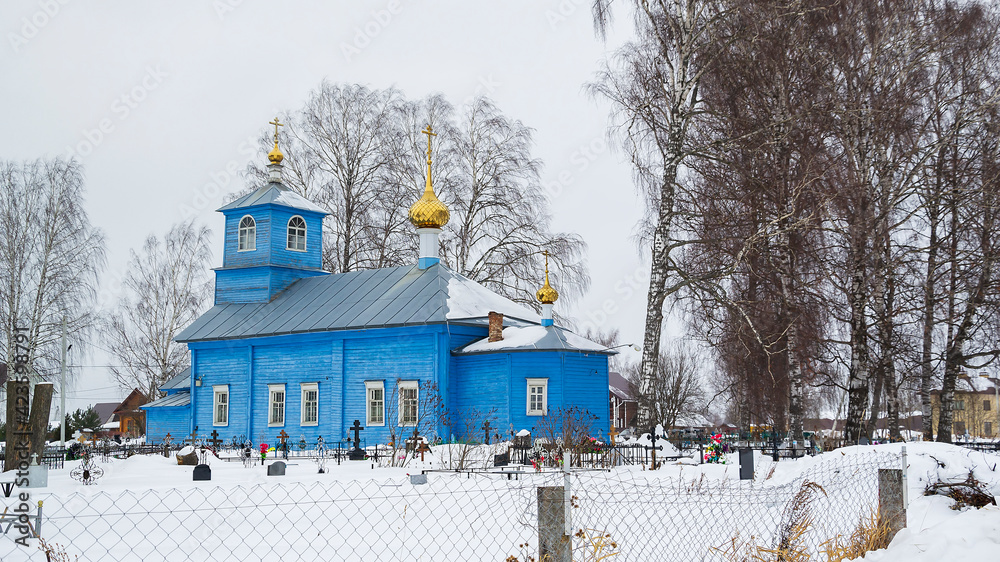 Naklejka premium rural wooden Orthodox church