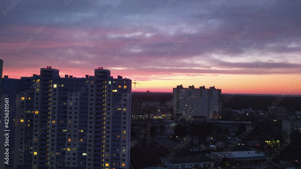Fototapeta premium sunset over the city
