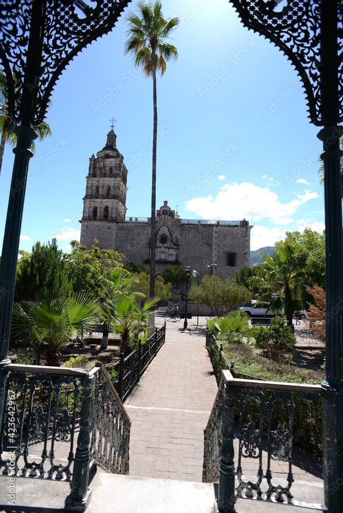 Iglesia en Sonora, México 