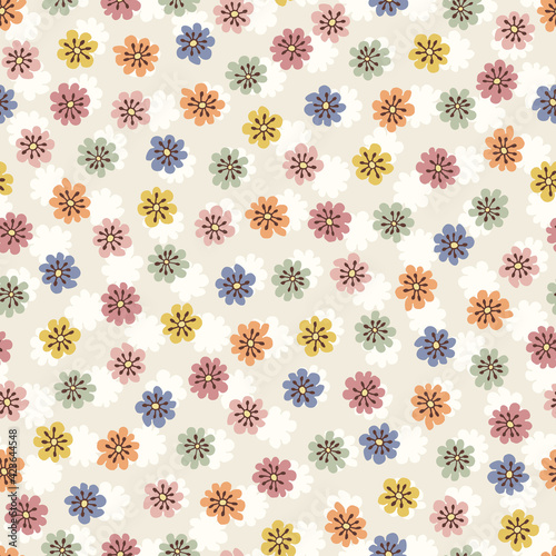 Pastel-Colored Small Scale Hand-Drawn Floral Vector Seamless Pattern. Retro 70s Style Nostalgic Fashion Textile Bold Background. Summer Resort Print. Ditsy Daisies. Flower Power