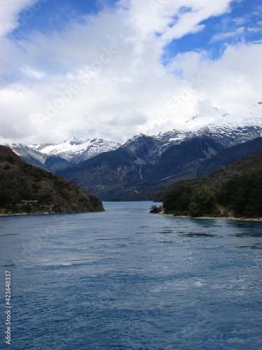 Lago General Carrera, Carretera Austral, Patagonia, Chile 