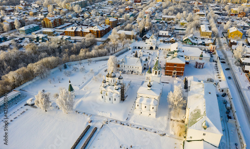 Top view of the Spaso-Preobrazhensky monastery and residential quarters in winter in the city of Murom..... © JackF
