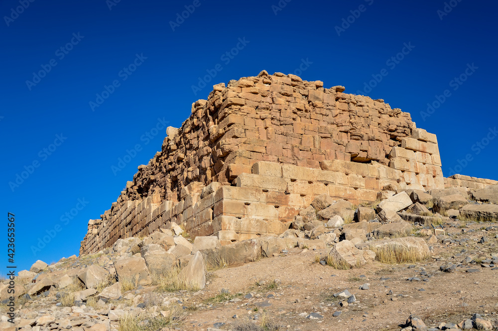 Tall-e Takht, the Throne Hill, or the Throne of Solomon, a citadel located at Pasargadae in Iran