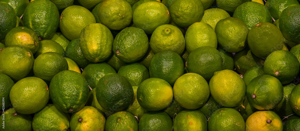 Lots of limes photographed from above