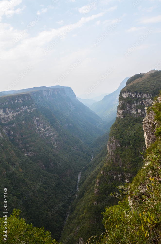 Naklejka premium view from the mountain