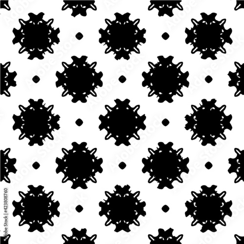 Muddy Rose black white pattern