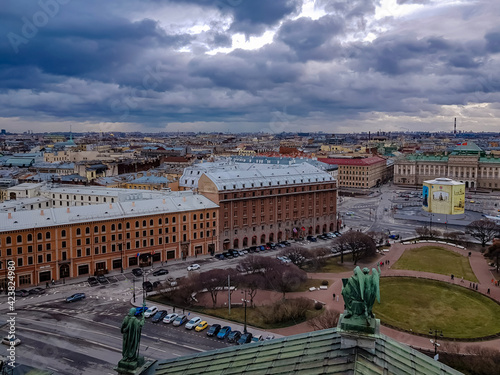 view of the city © Сергей Лазареско