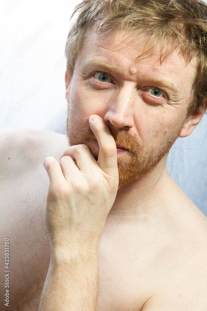Whte man under face with beard Whte man under face with beard