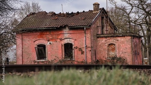Obraz na płótnie Lost Place in Maintal Ruine w salonie