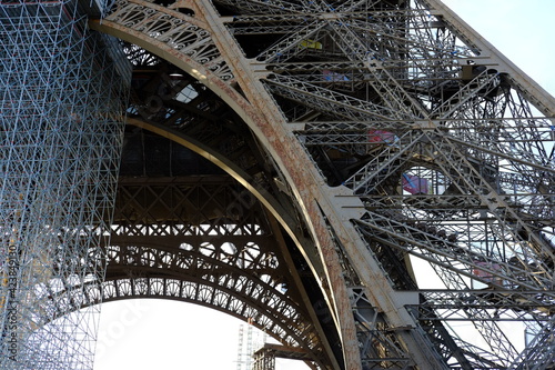 The arch of the Eiffel during painting operations which take place every 7 years. Paris, France, the 29th march 2021. © Yann Vernerie