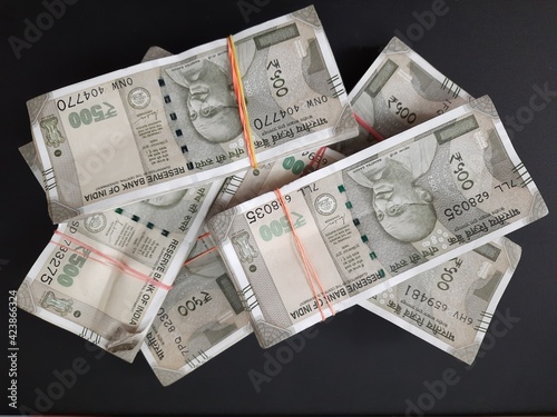 500 rupees cash bundles indian currency background © HighStreet