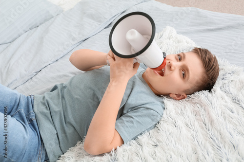 Screaming little boy with m...