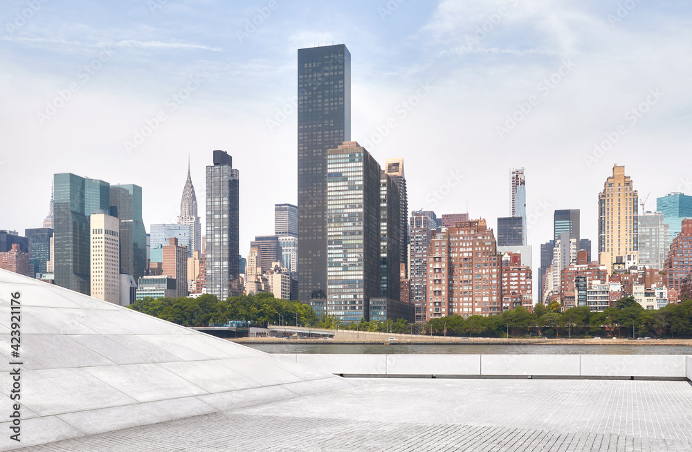 Manhattan skyline seen from Roosevelt Island, New York City, USA. Manhattan skyline seen from Roosevelt Island, New York City, USA.