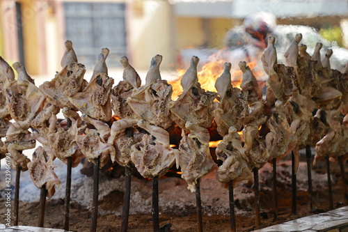 poulet piqué grillé
