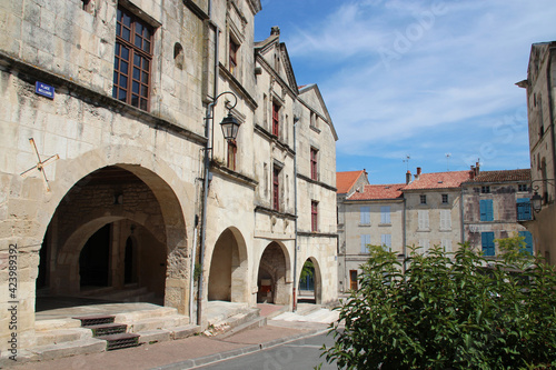 ancient stone houses in fontenay-le-comte in vendée (france) 