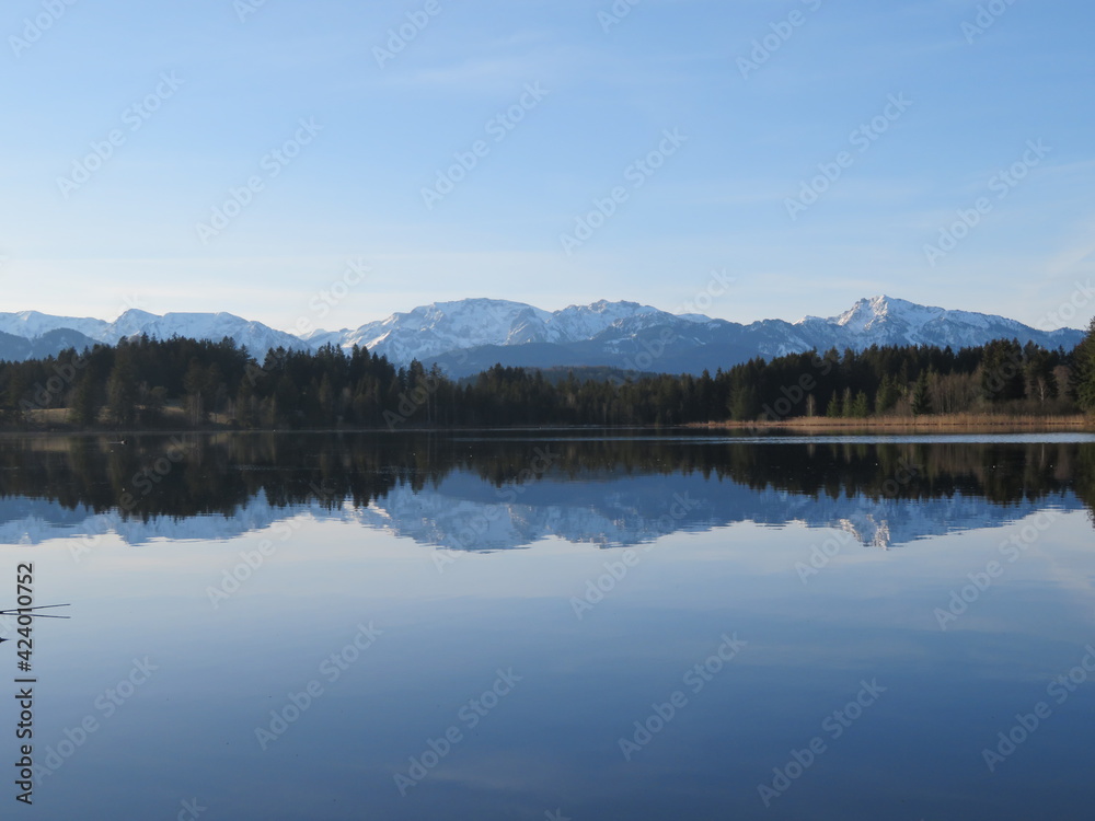 Fototapeta premium Schmutterweiher im Allgäu