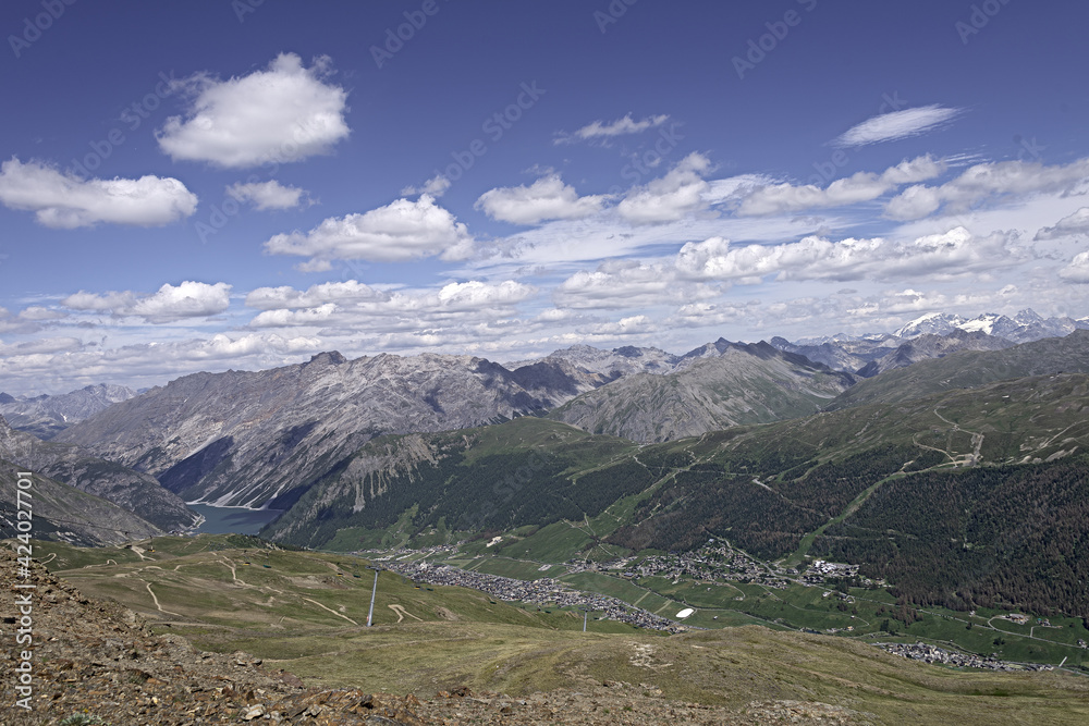 Panoramic view of Livigno and the lake from Carosello 3000