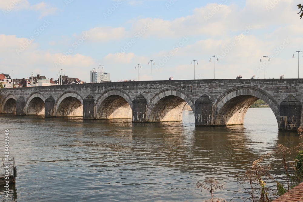Brücke Maastricht