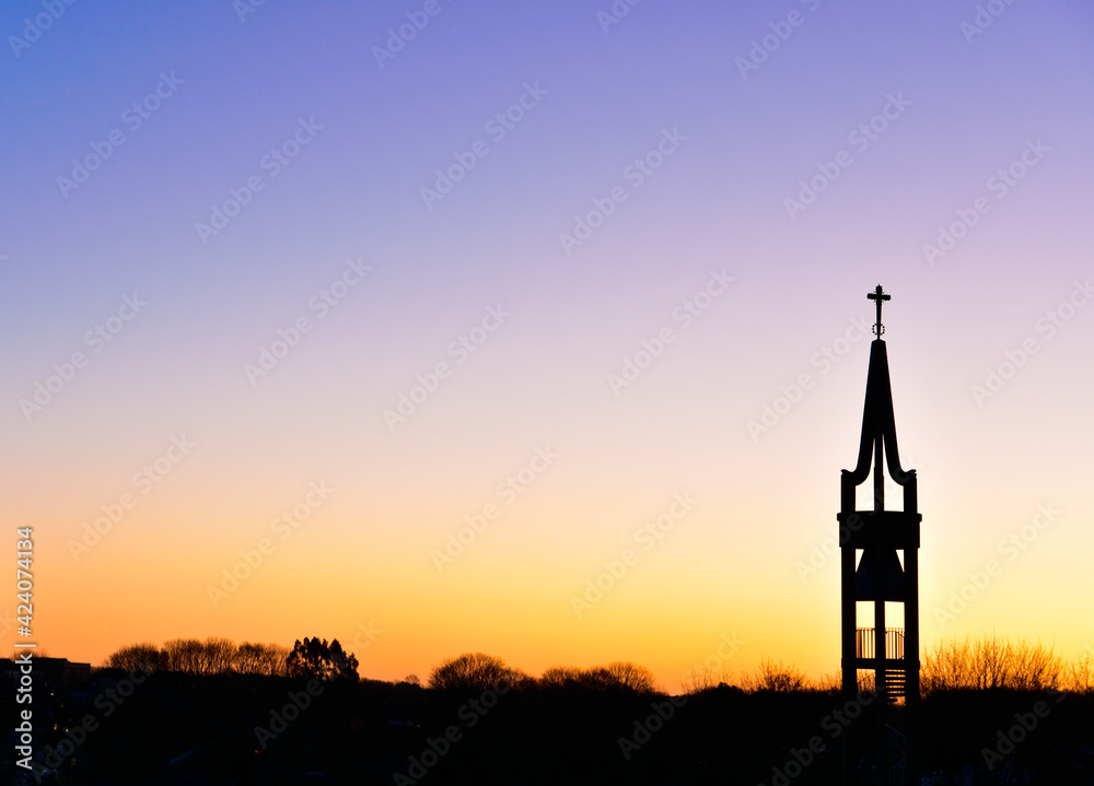 Obraz premium Tower with a cross