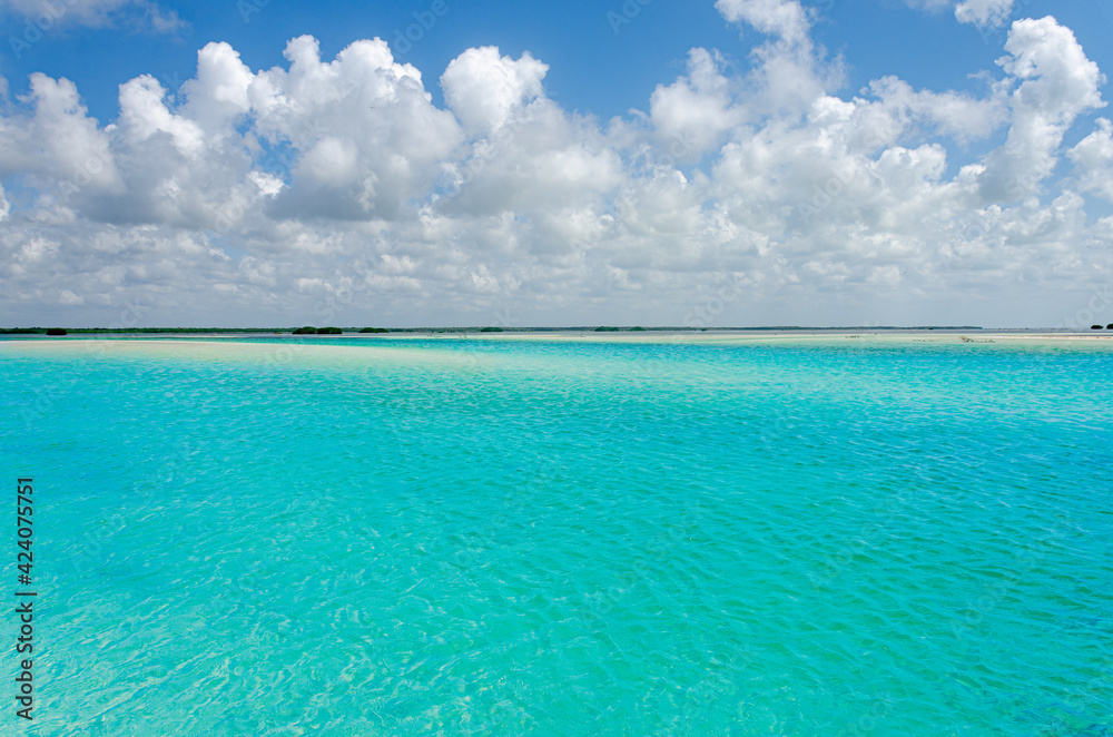 Fototapeta premium Scenic view of Cabo Catoche, Mexico