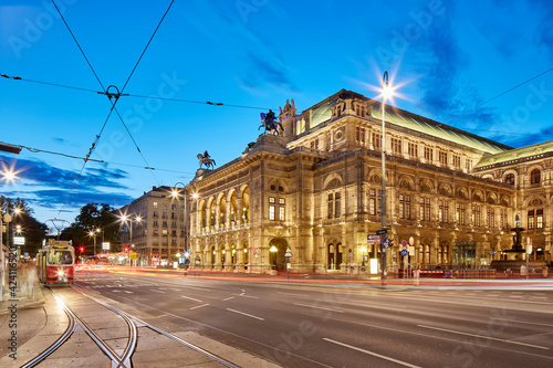 Vienna Opera Ring