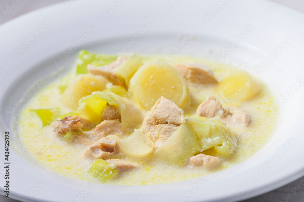 creamy leek soup with chicken meat