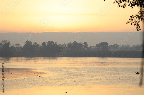 Cuadro en lienzo sunrise on the nile