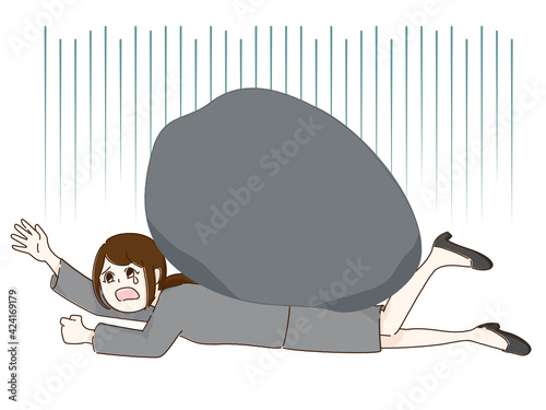 押しつぶされている女性