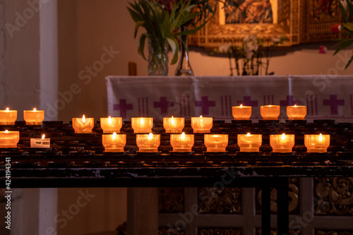 Opferkerzen im Dom zu Osnabrück