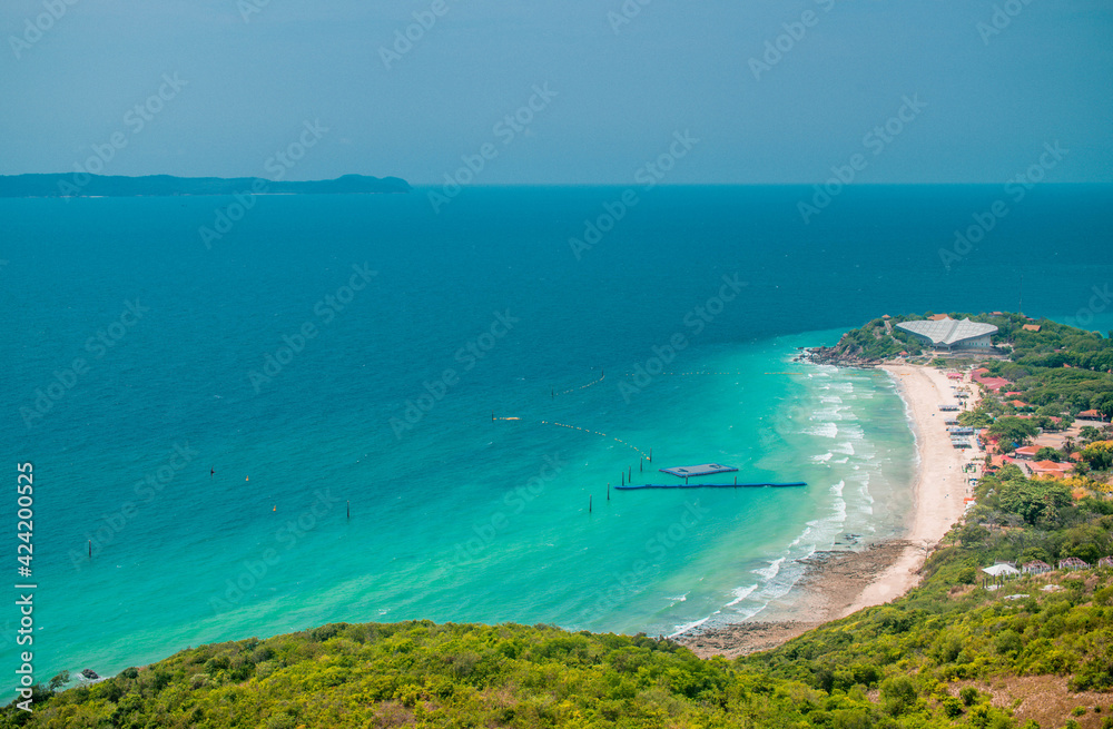 
Photograph of Samae Beach from Koh Larn Island Viewpoint, Pattaya, Thailand
