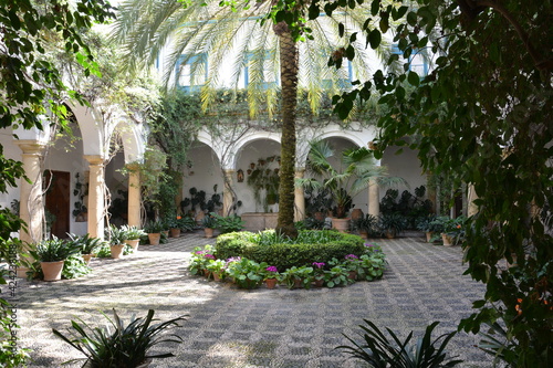 Los patios del Palacio de Viana  C  rdoba . 