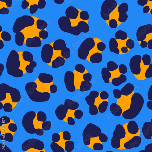 Seamless Leopard Pattern. Colorful Animal Skin Print. Spotted animal illustration. Vector Jungle Design.
