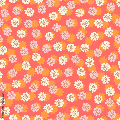 Colorful Small Scale Hand-Drawn Floral Vector Seamless Pattern. Retro 70s Style Nostalgic Fashion Textile Bold Background. Summer Resort Print. Ditsy Daisies. Flower Power