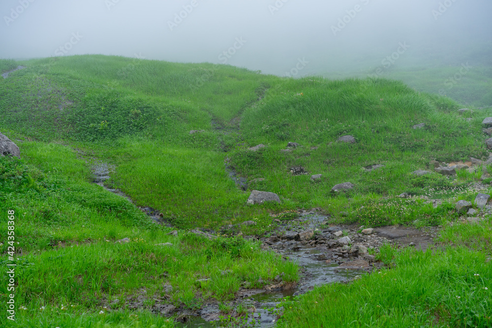 Obraz premium 月山 山形 霊山 霊峰 出羽三山 登山 トレッキング 絶景