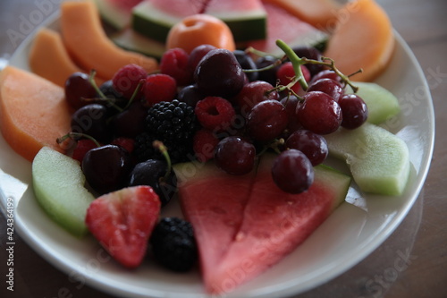 FRUIT PLATTER