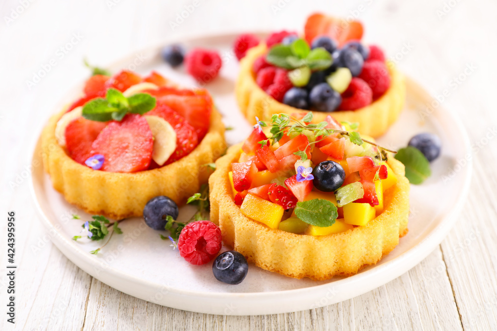 fruit tart- assorted of fruit cake fruit tart- assorted of fruit cake