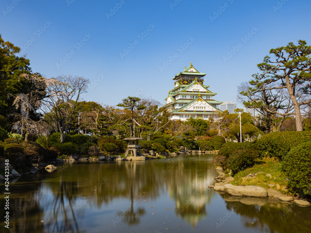 Obraz premium 【大阪】日本最大級の入場者数を誇る大阪城