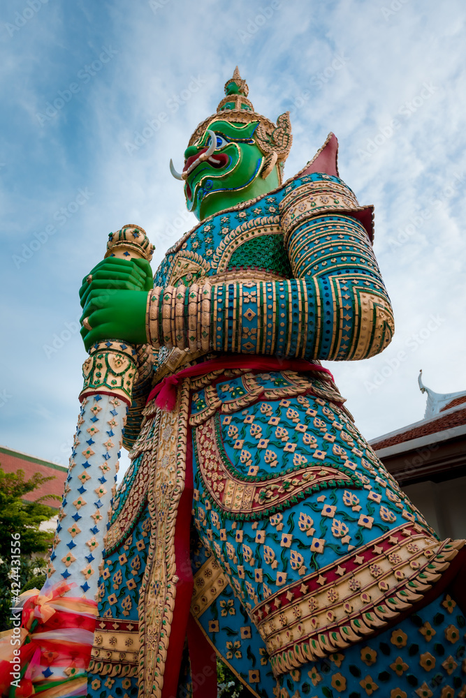 Obraz premium giant statue