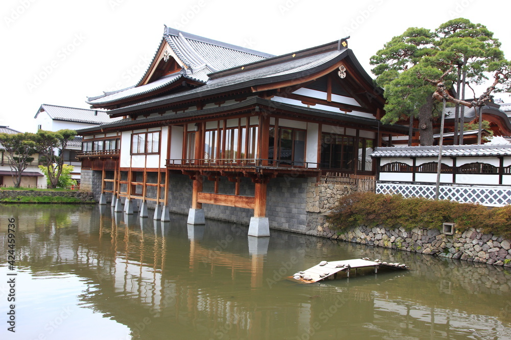 Fototapeta premium 善光寺(長野)