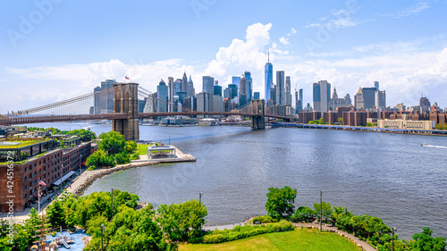 panoramic view at the skyli...