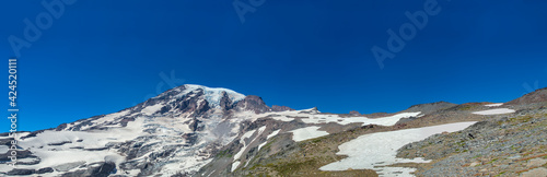 Mount Rainier  also known as Tahoma or Tacoma  is a large active stratovolcano in the Cascade Range of the Pacific Northwest